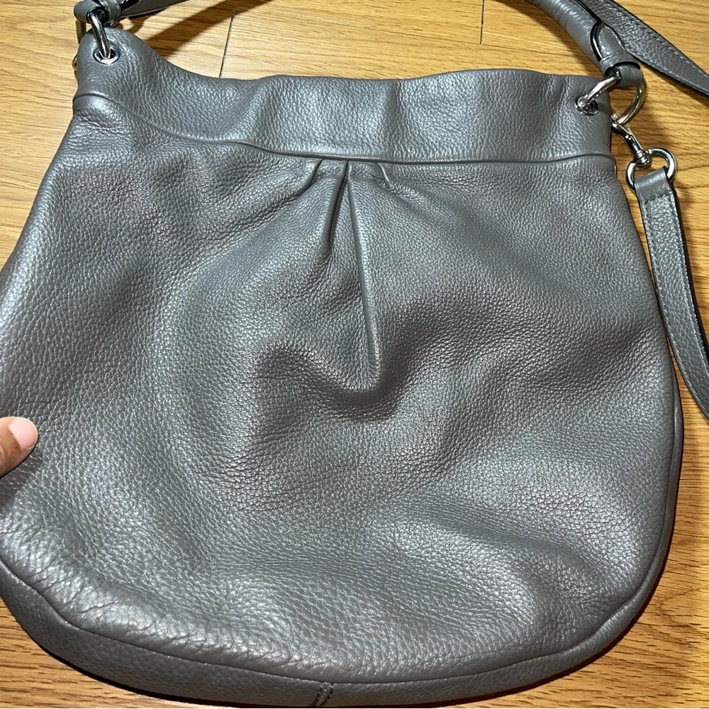Marc Jacobs Gray Pebbled Leather Hobo Shoulder Crossbody Bag | Silver Hardware